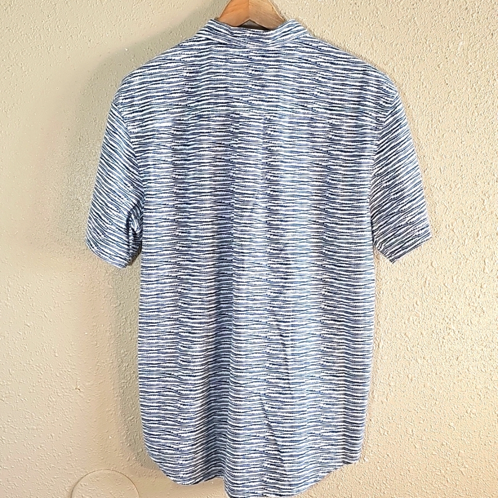 Prana Short Sleeve Casual Button-Down Shirt. - Picture 5 of 5
